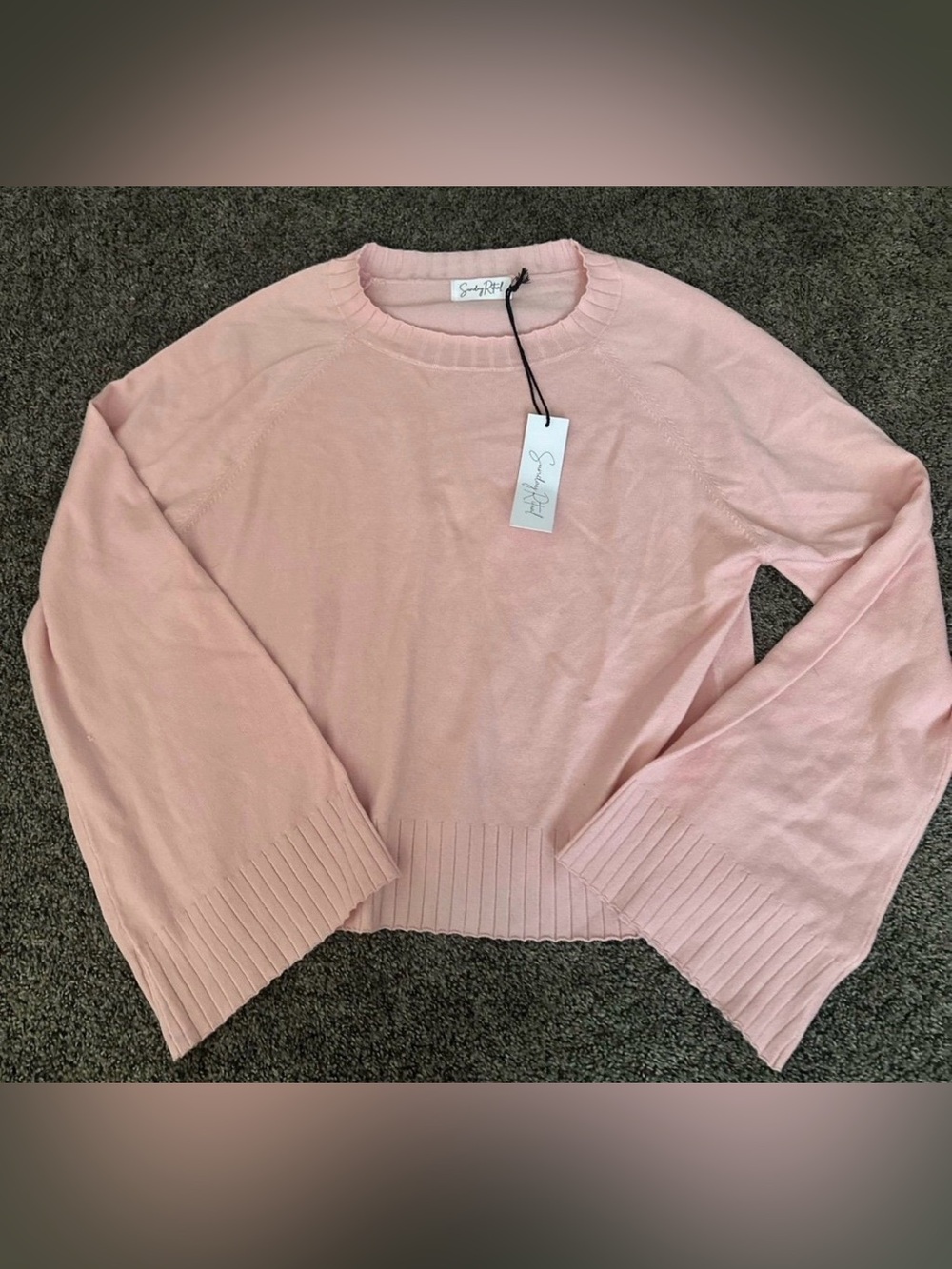 Sunday Ritual Soft Pink Knit Top Size Medium 0253